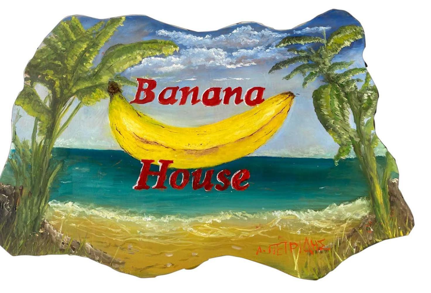 The Banana House Villa Lourdata  Exterior photo